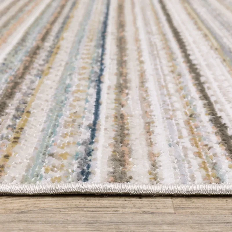 Tapete Cava Rayas Finas en Beige con Verde, detalle de la textura 2