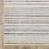 Tapete Cava Rayas Finas en Beige con Verde, detalle de la textura 3