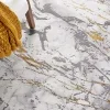 Tapete Destreza de Trazos Dinámicos en Gris con Dorado