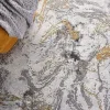 Tapete Destreza de Volutas Distressed en Gris con Dorado