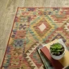 Tapete Laguna Kilim en Oro sobre el piso 4