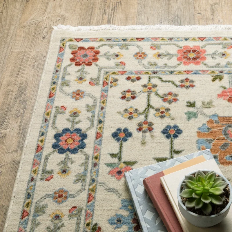 Tapete Luciana Floral en Marfil con Coral