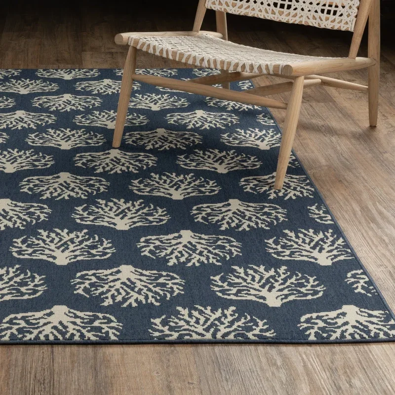 Tapete Regata Corales en Azul Marino ambientado 3