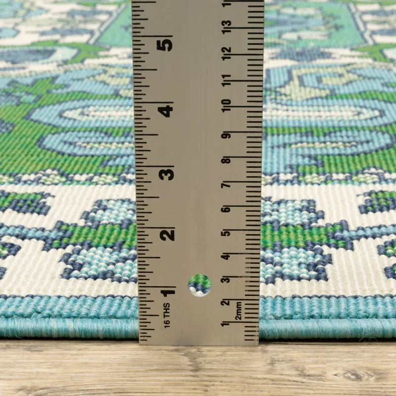 Tapete Regata Medallón en Verde con Azul, detalle del grosor
