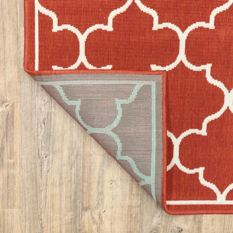 Tapete Regata Quatrefoil en Rojo sobre el piso 3