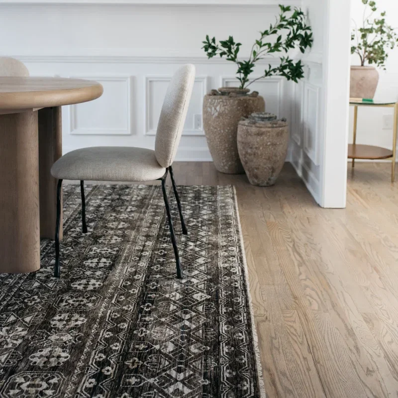 Tapete Regencia Kilim en Negro