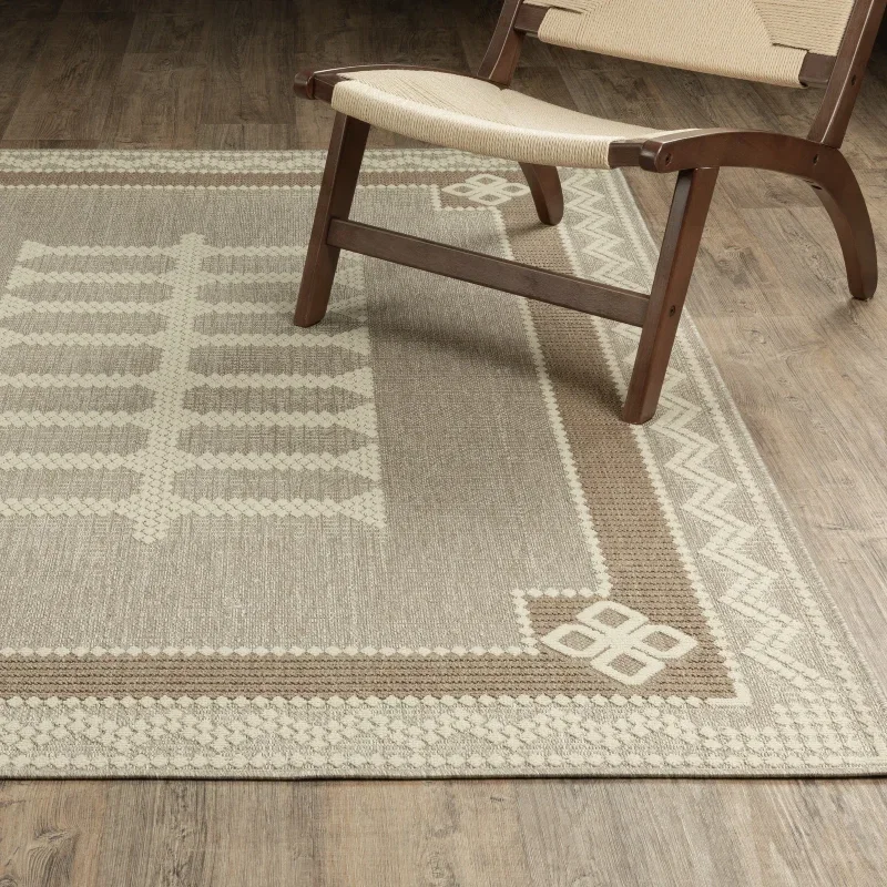 Tapete Zaira Greca en Beige ambientado 2