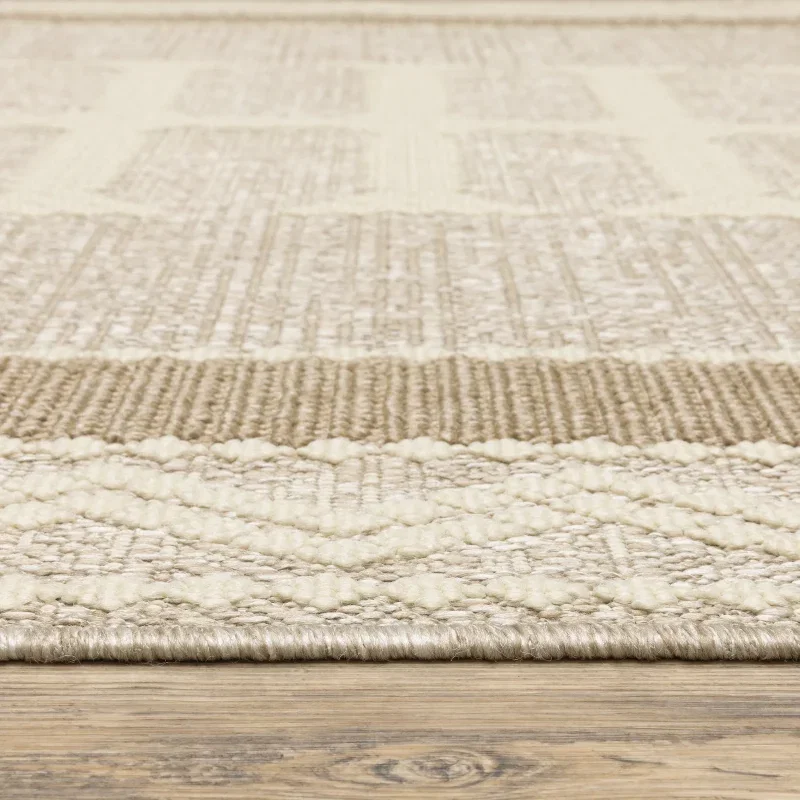 Tapete Zaira Greca en Beige, detalle de la textura 3
