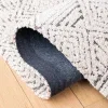 Tapete Pátina Bandas Bordadas en Natural con Marfil