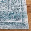Tapete Pátina Medallón Floral Persa en Aguamarina con Azul