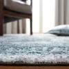 Tapete Pátina Medallón Floral Persa en Aguamarina con Azul