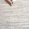 Tapete Renace Bandas Punteadas en Taupe con Marfil