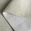 Tapete Renace Curvas Topográficas en Verde Salvia con Marfil