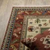 Tapete Carmesí Tribal en Marfil
