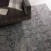 Tapete Fronda Floral Gastado en Gris