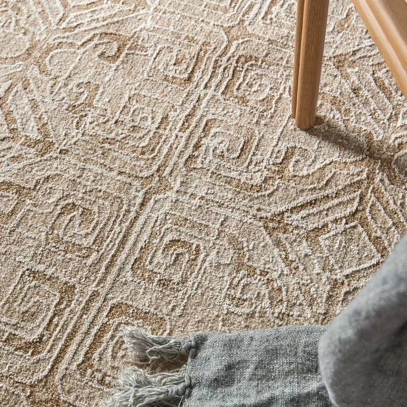 Tapete Pagoda Celosía Geométrica en Beige, detalle de la textura 5
